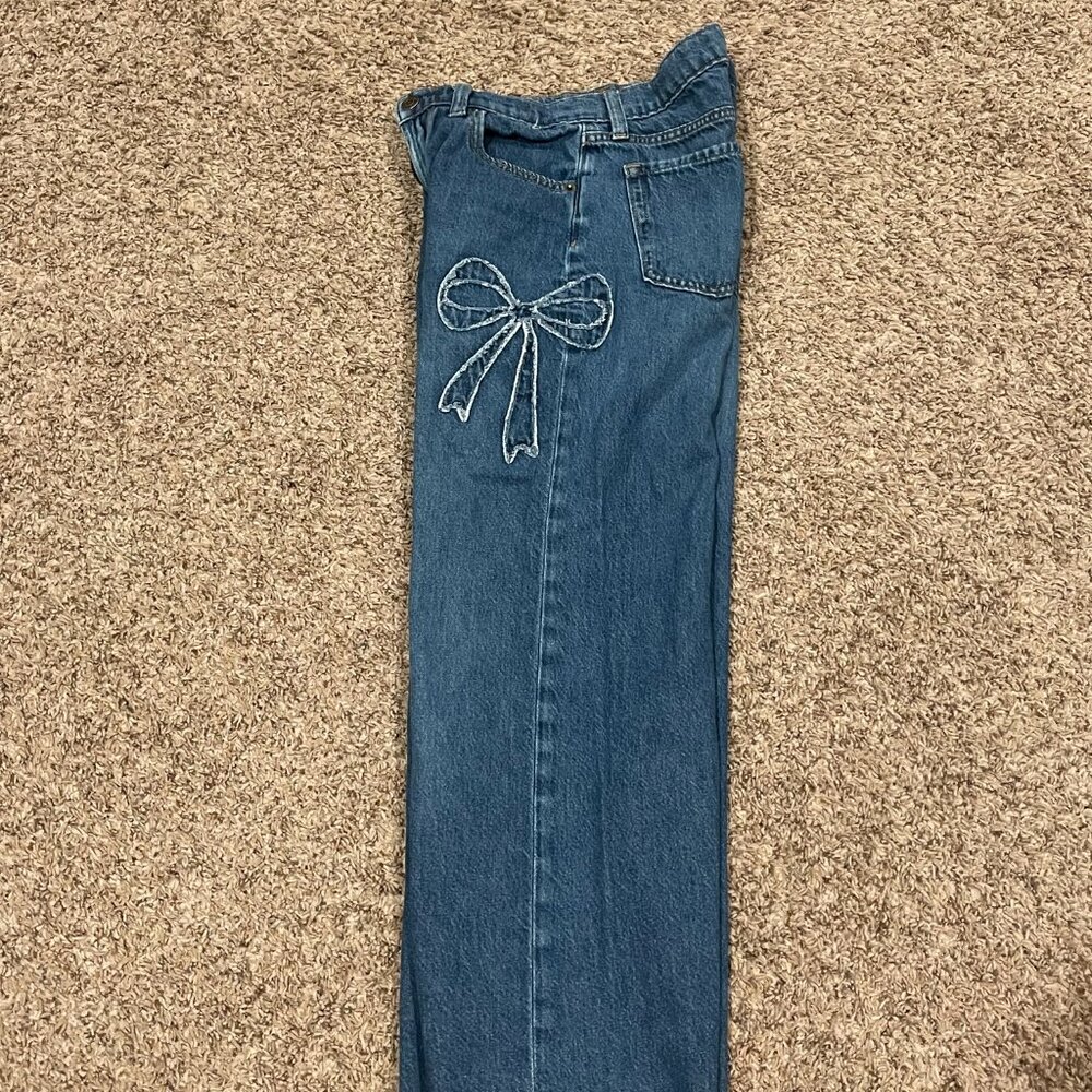 GAP Kids Low Rise Stride Wide-Leg Jeans, Sz 14, Denim With Bows - Picture 3 of 9